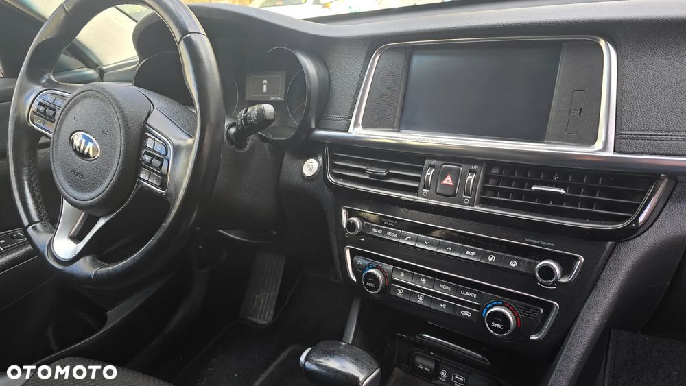 Kia Optima 1.7 CRDI XL DCT - 13