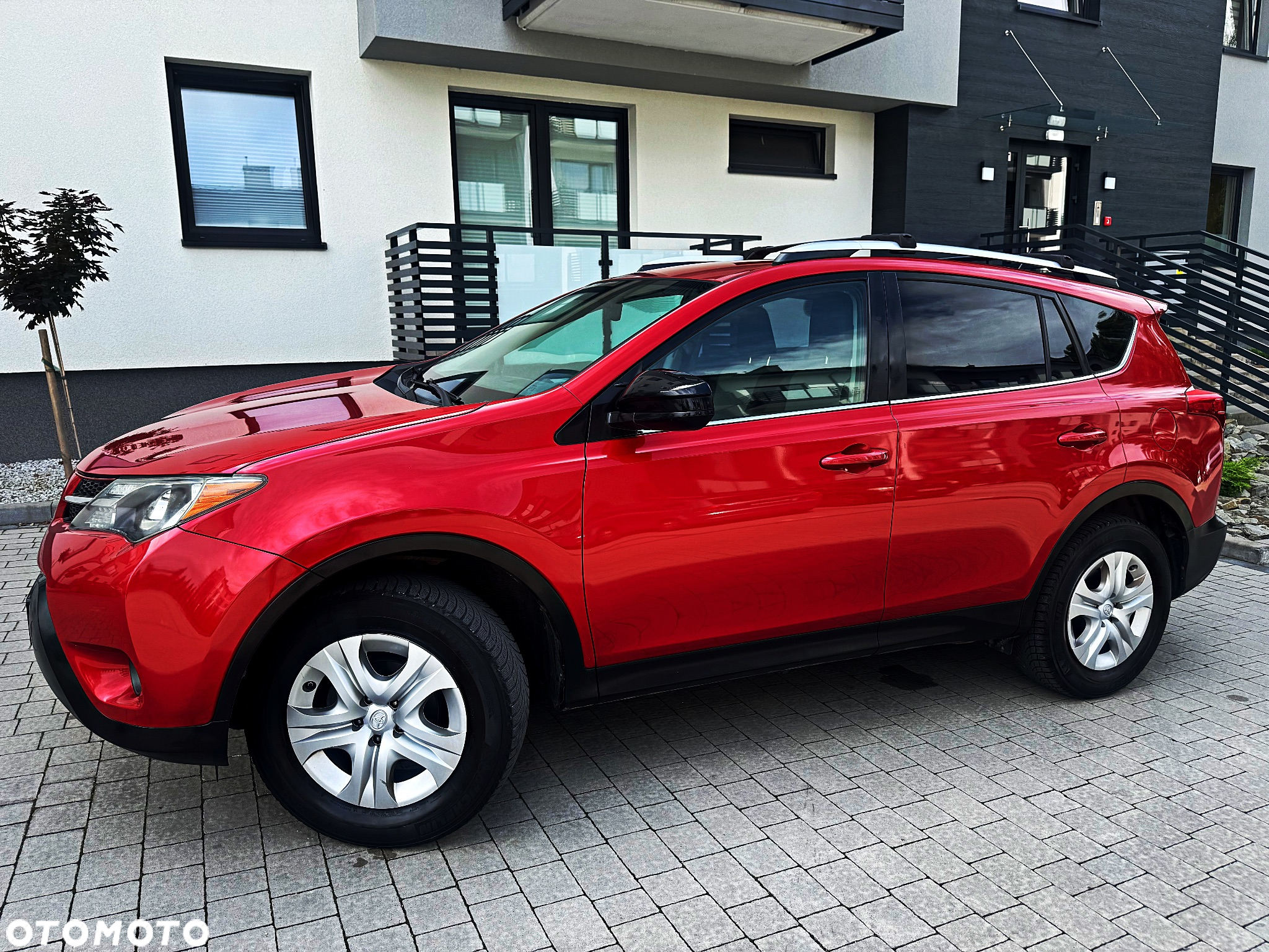 Toyota RAV4 - 2