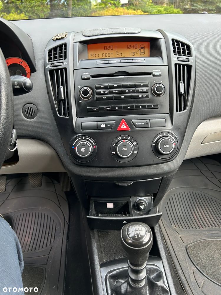 Kia Ceed Cee'd 1.4 Comfort - 14