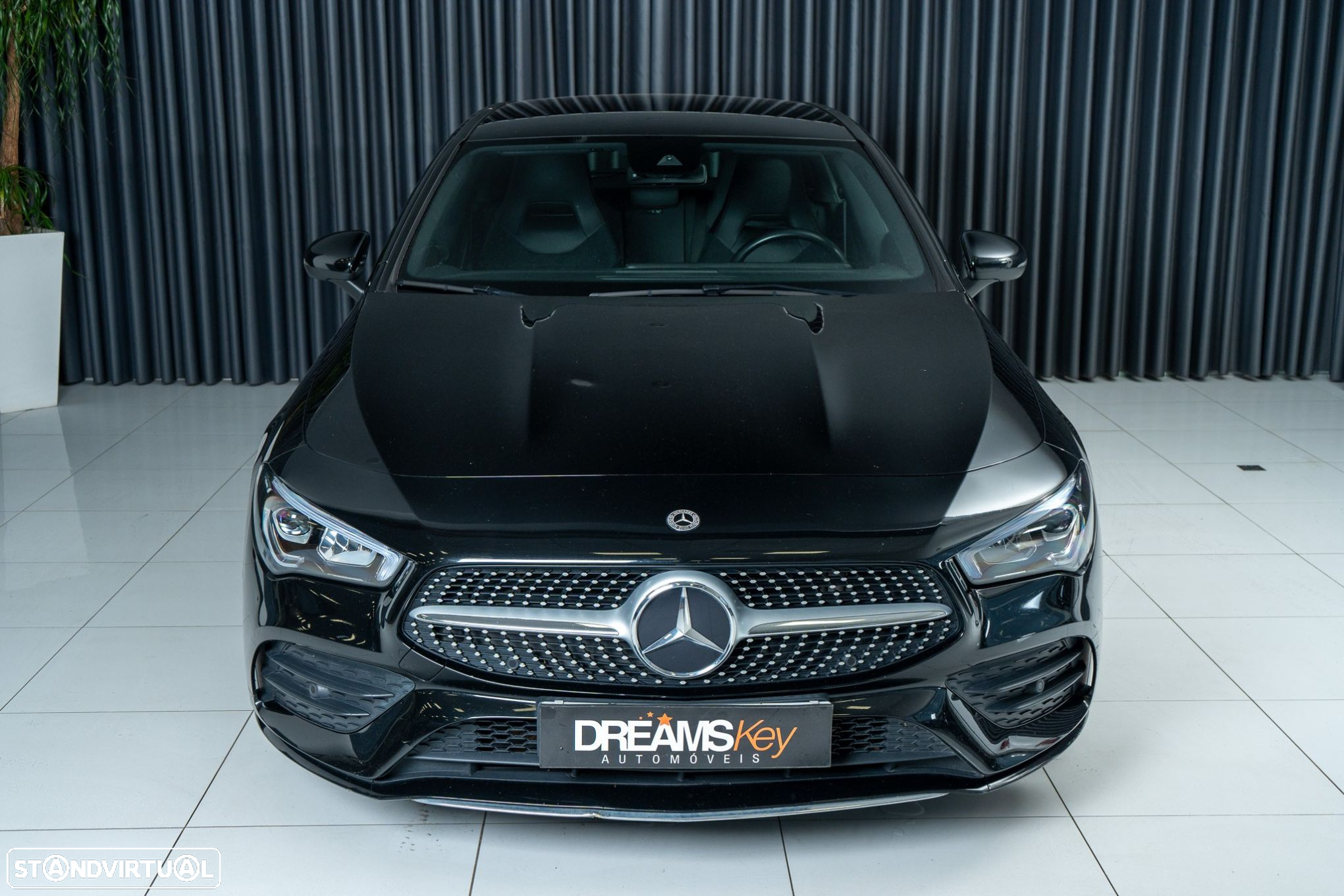 Mercedes-Benz CLA 180 Shooting Brake 7G-DCT AMG Line - 2