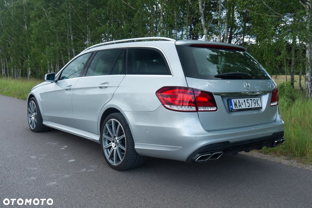 Mercedes-Benz Klasa E 63 AMG T 4Matic AMG Speedshift MCT - 4