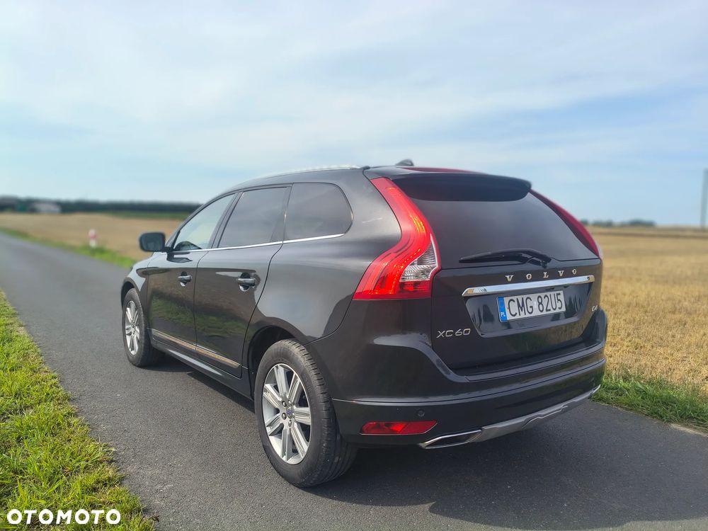 Volvo XC 60 D4 Drive-E R-Design Momentum - 5