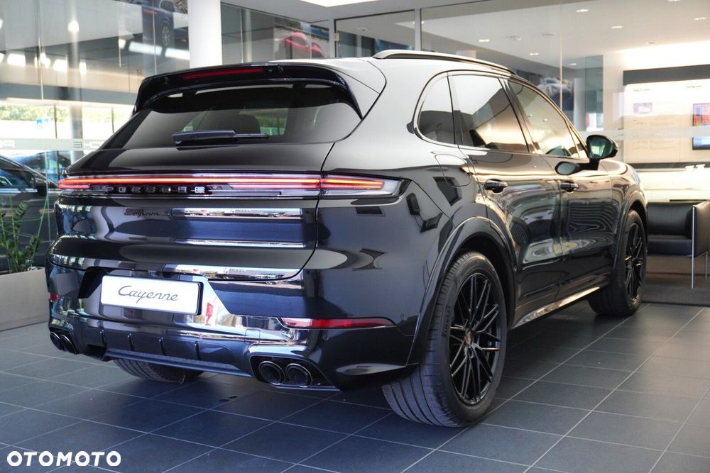 Porsche Cayenne S - 8