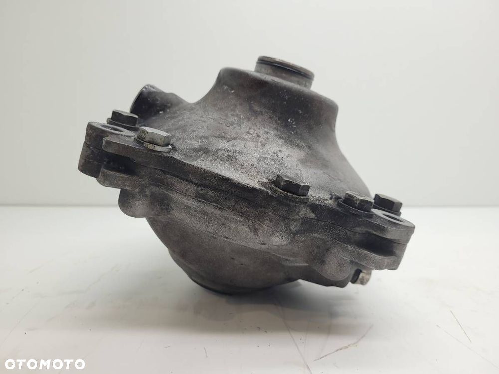 MOST DYFER DYFERENCJAŁ TYŁ TYLNY 7647387 7647386 BMW 6 G32 GT 2.0 D 190 - 7