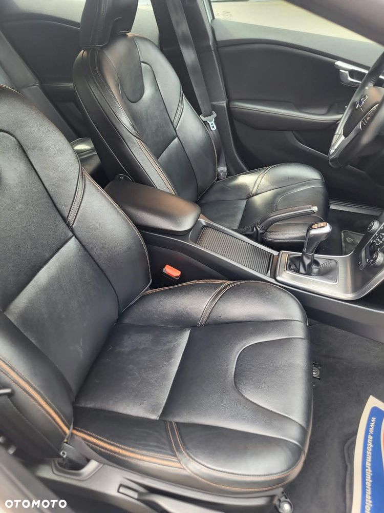 Volvo V40 D4 Summum - 7