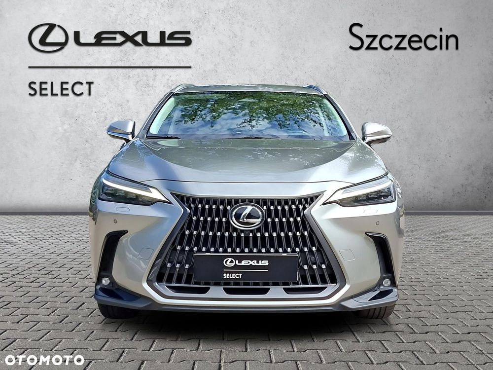 Lexus NX 350h Omotenashi AWD - 8