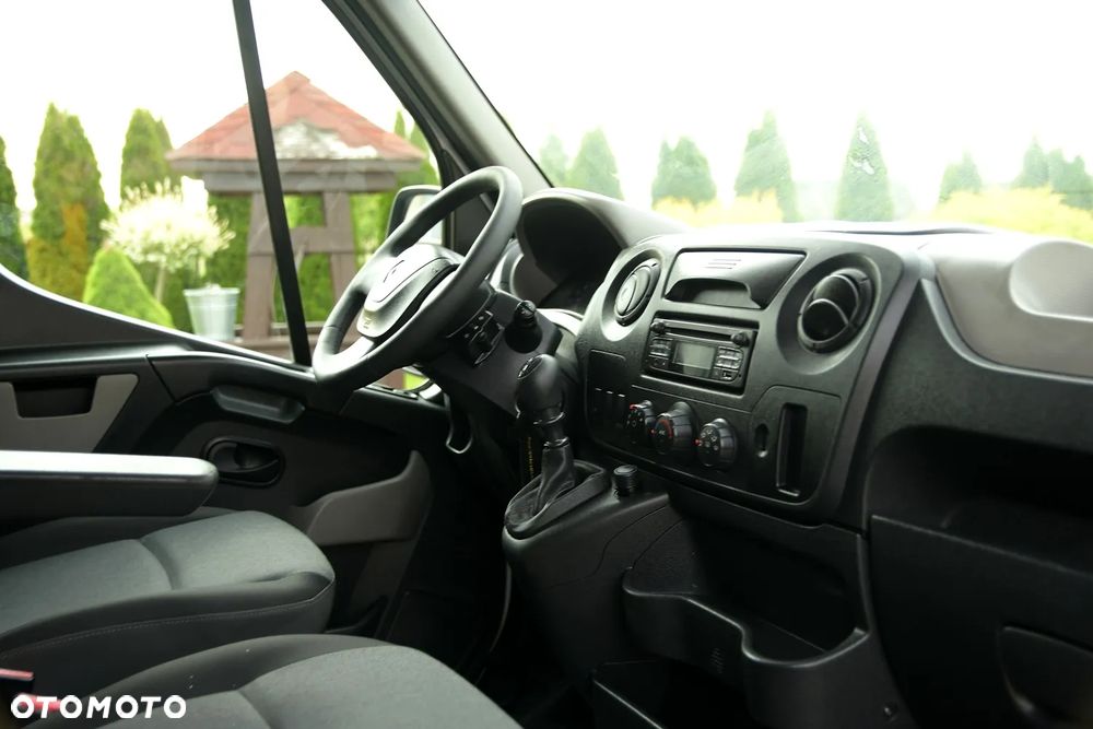 Renault MASTER 2.3 dCi 131KM * KLIMA * Parktronic * WYJĄTKOWO ZADBANY! - 23