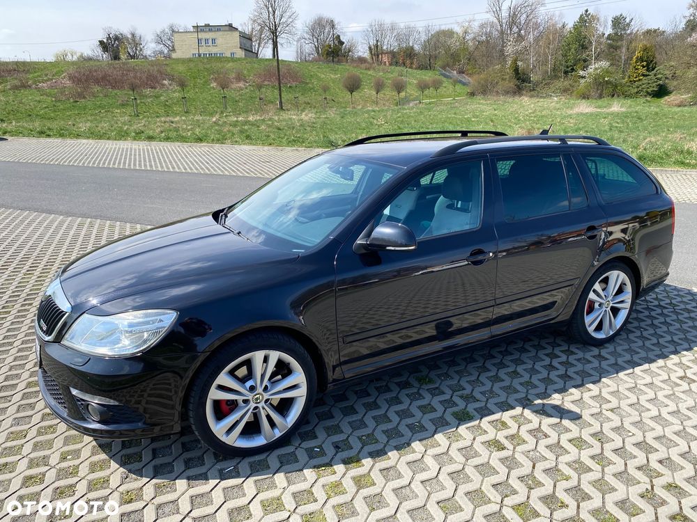 Skoda Octavia 2.0 TDI DPF RS - 1