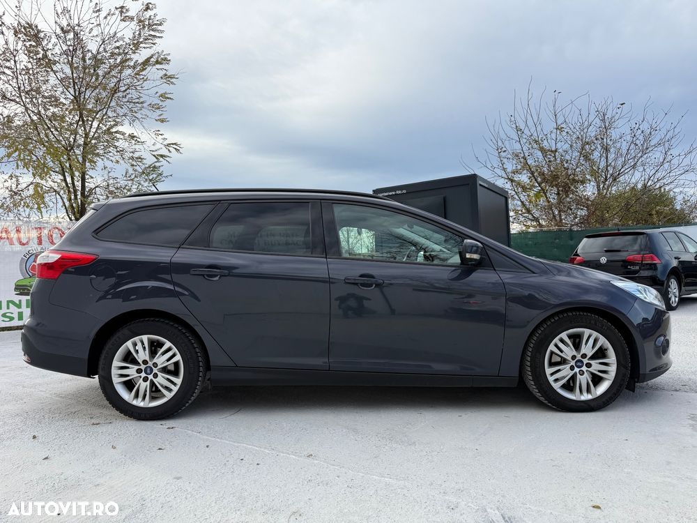 Ford Focus Turnier 1.6 TDCi DPF Titanium - 6