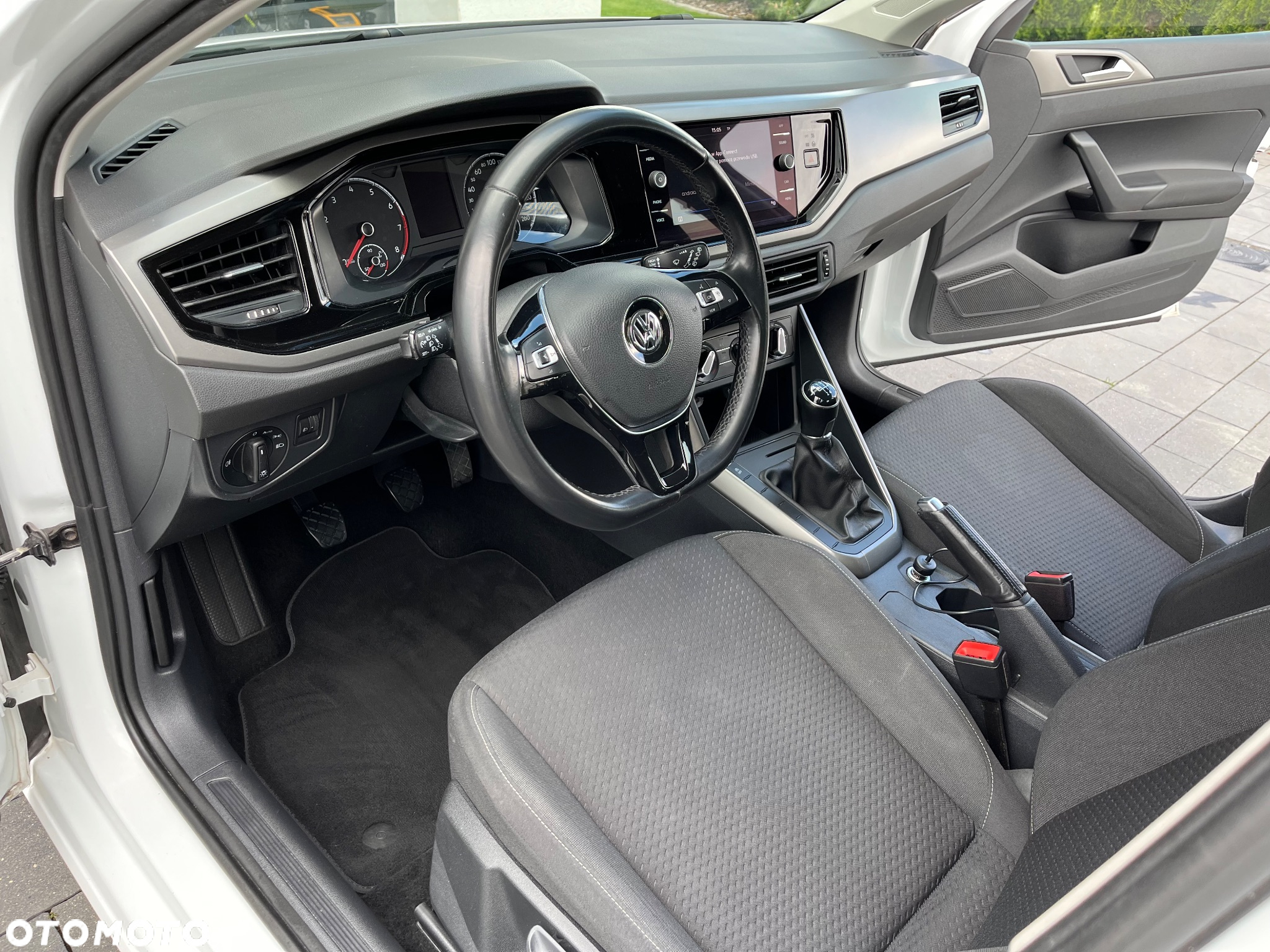 Volkswagen Polo 1.0 TSI Comfortline - 22
