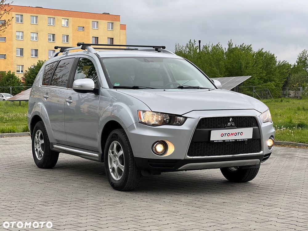Mitsubishi Outlander 2.0 2WD Invite - 2