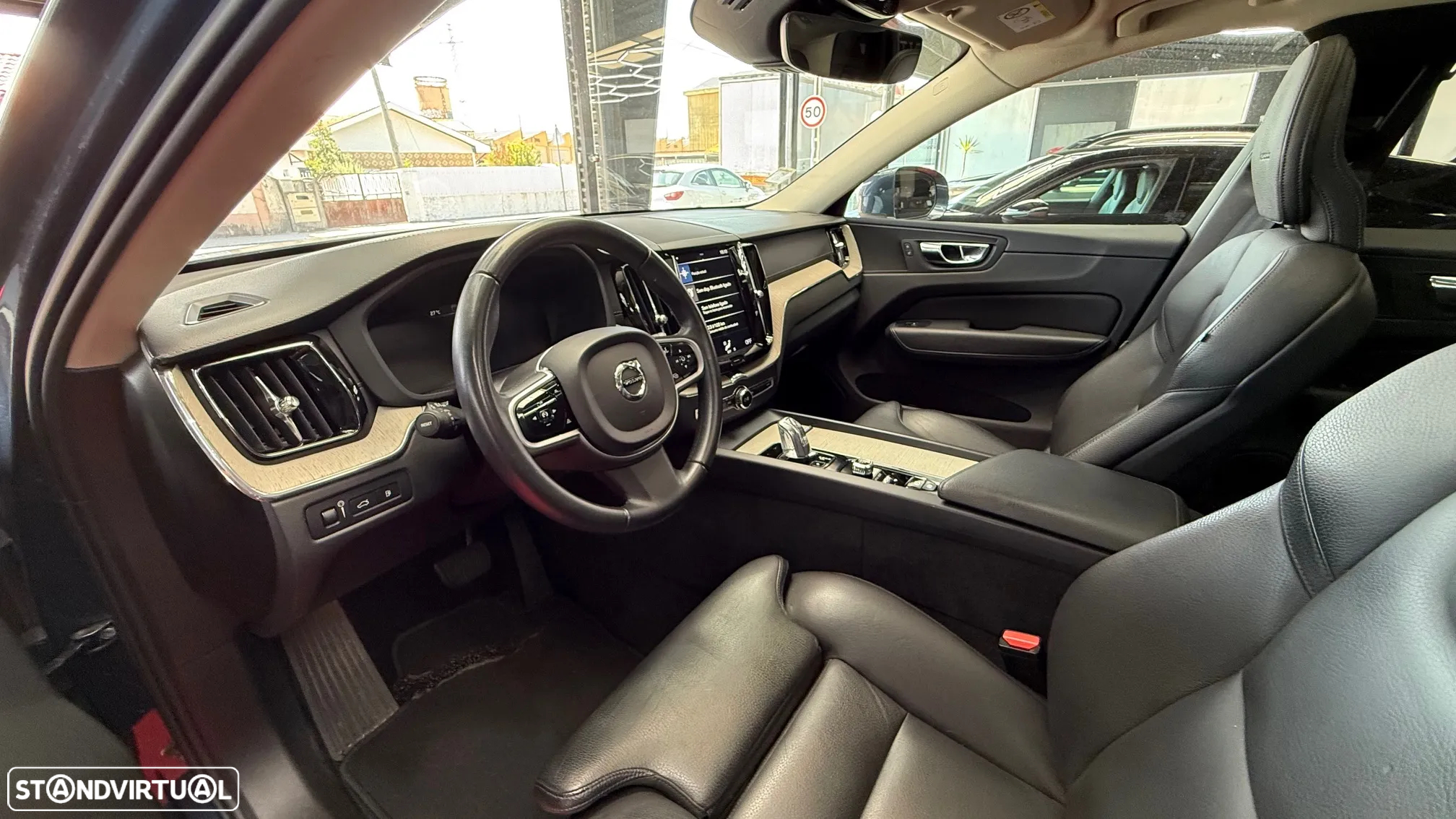 Volvo XC 60 2.0 T8 PHEV Inscription AWD - 14