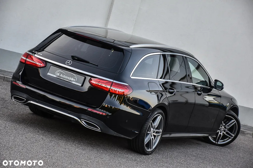 Mercedes-Benz Klasa E 220 d T 9G-TRONIC AMG Line - 7