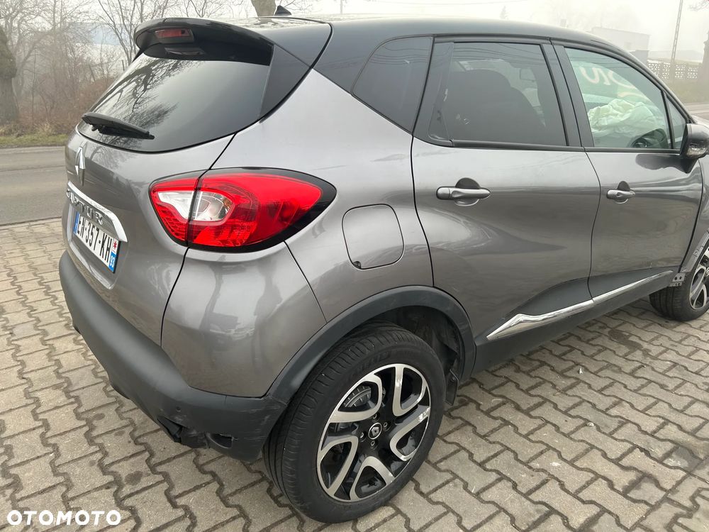 Renault Captur - 28