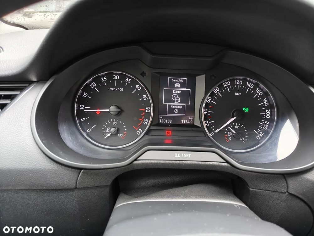 Skoda Octavia 1.6 TDI Active DSG - 26