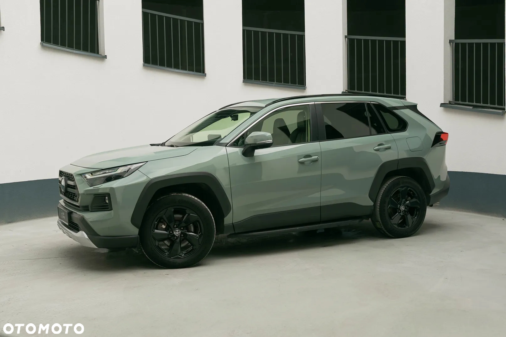 Toyota RAV4 2.5 Hybrid Adventure 4x4 - 33