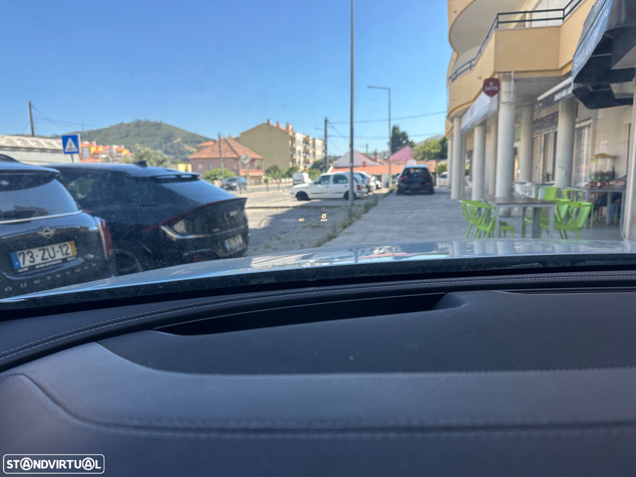 Mercedes-Benz E 220 d Avantgarde - 30