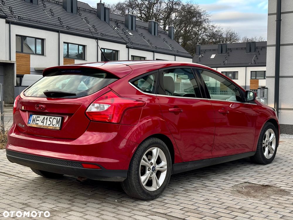 Ford Focus 1.6 Edition - 9