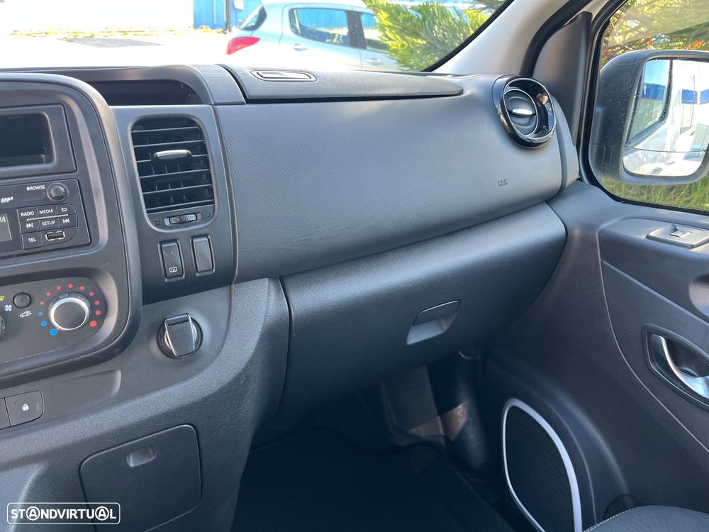 Nissan NV300 2.0 dCi L2H1 1.2T Comfort - 41