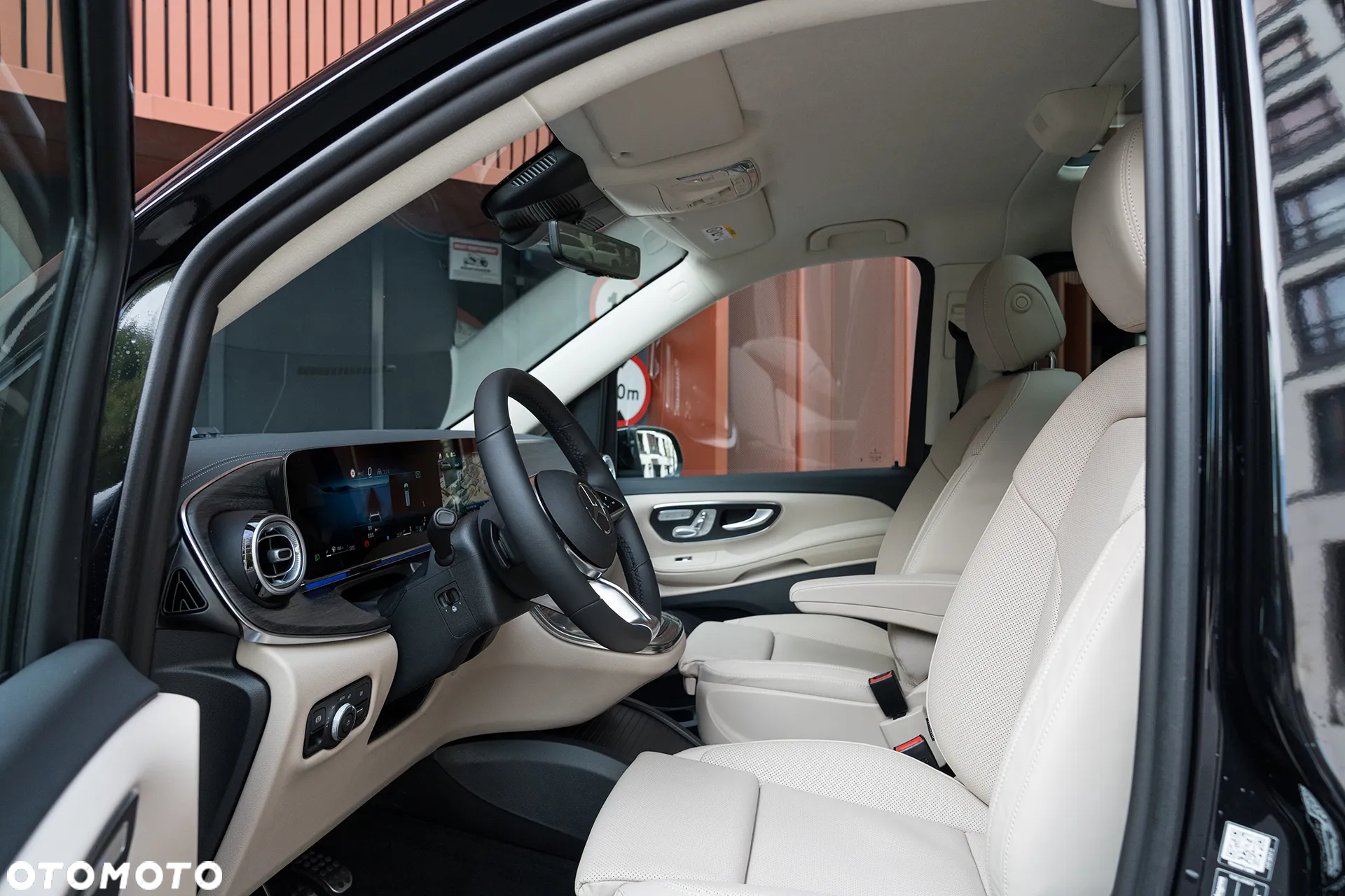 Mercedes-Benz Klasa V 300 d 4-Matic 9G-Tronic Exclusive (d³ugi) - 12
