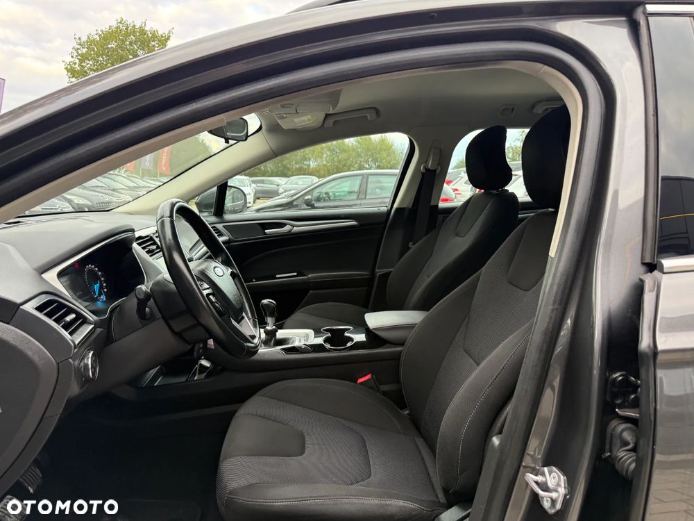 Ford Mondeo 1.6 TDCi Ambiente - 21