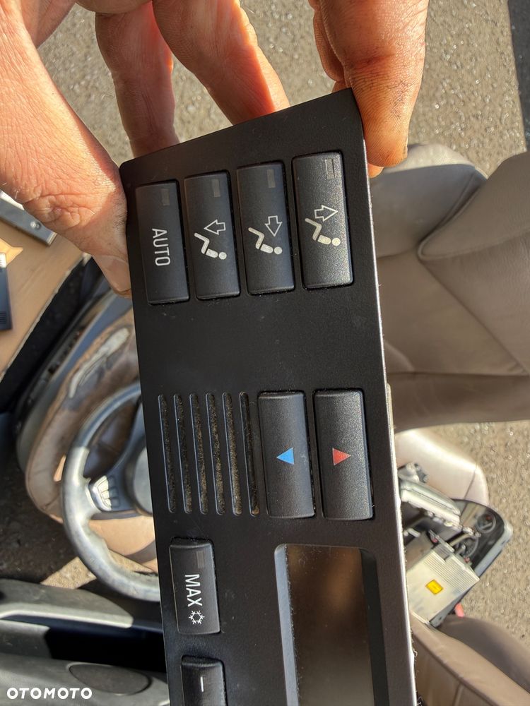 Panel klimatyzacji klimatronik  BMW x5 e53 przyciski Bdb stan ! 6972165 - 2