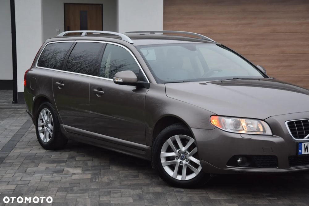 Volvo V70 2.5T Summum - 12