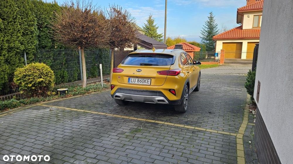 Kia XCeed 1.4 T-GDI M - 2