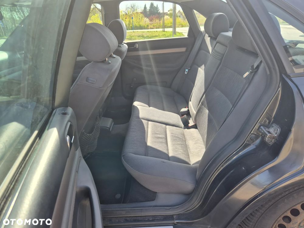 Audi A4 Limousine - 23