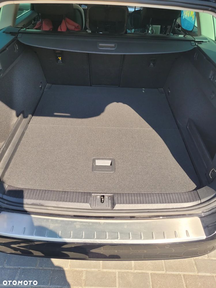 Volkswagen Passat 2.0 TDI BMT Comfortline - 9