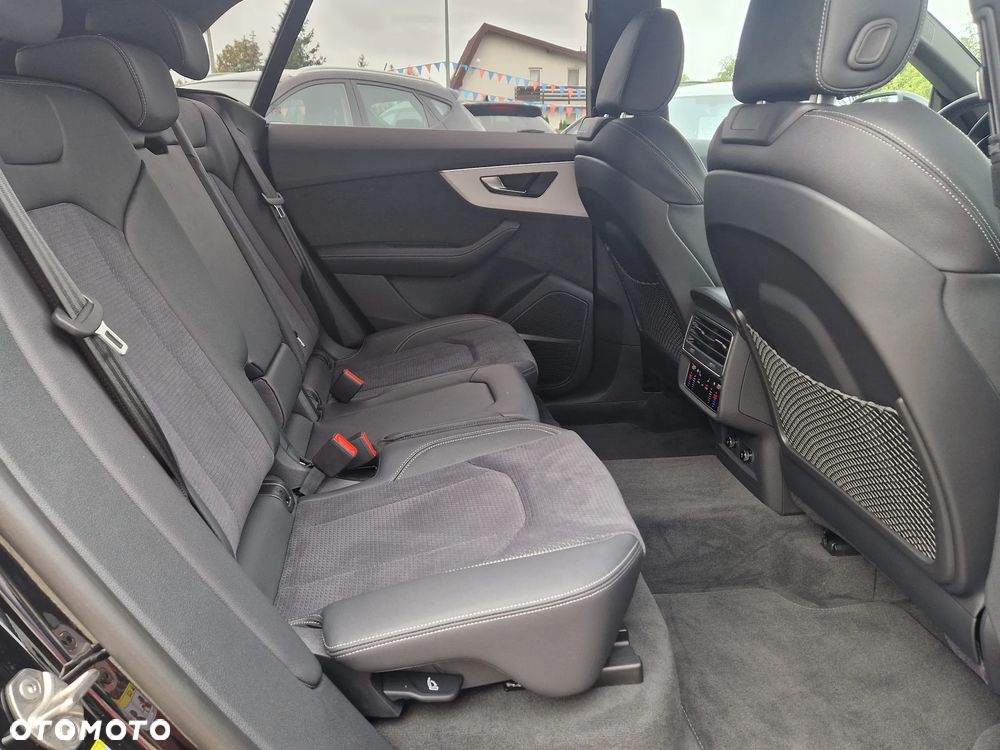 Audi Q8 50 TDI mHEV Quattro Black Edition Tiptronic - 25