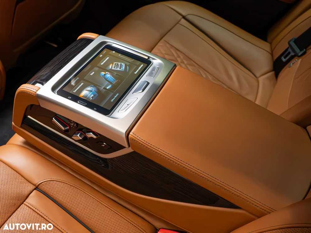 BMW Seria 7 730d xDrive - 22