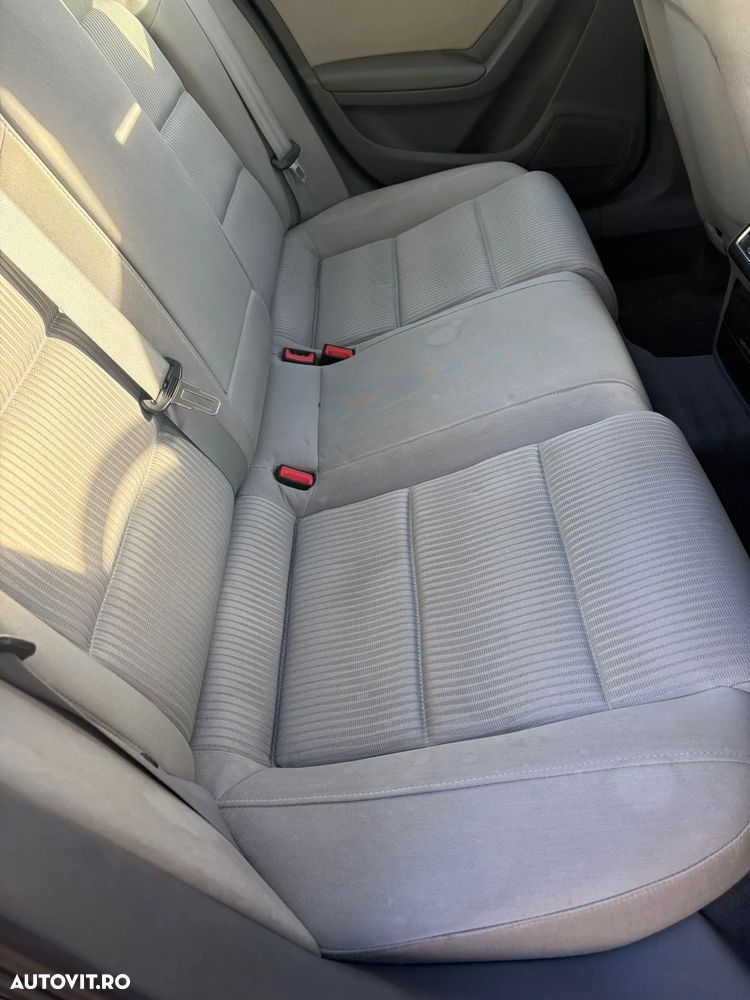 Audi A4 Avant 2.0 TDI DPF multitronic Ambiente - 6