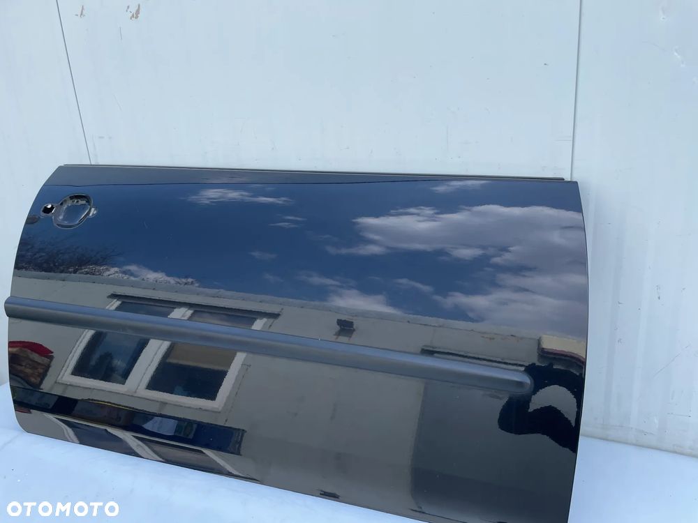 DRZWI PRAWY PRZÓD VW GOLF V 3D LC9Z - 3