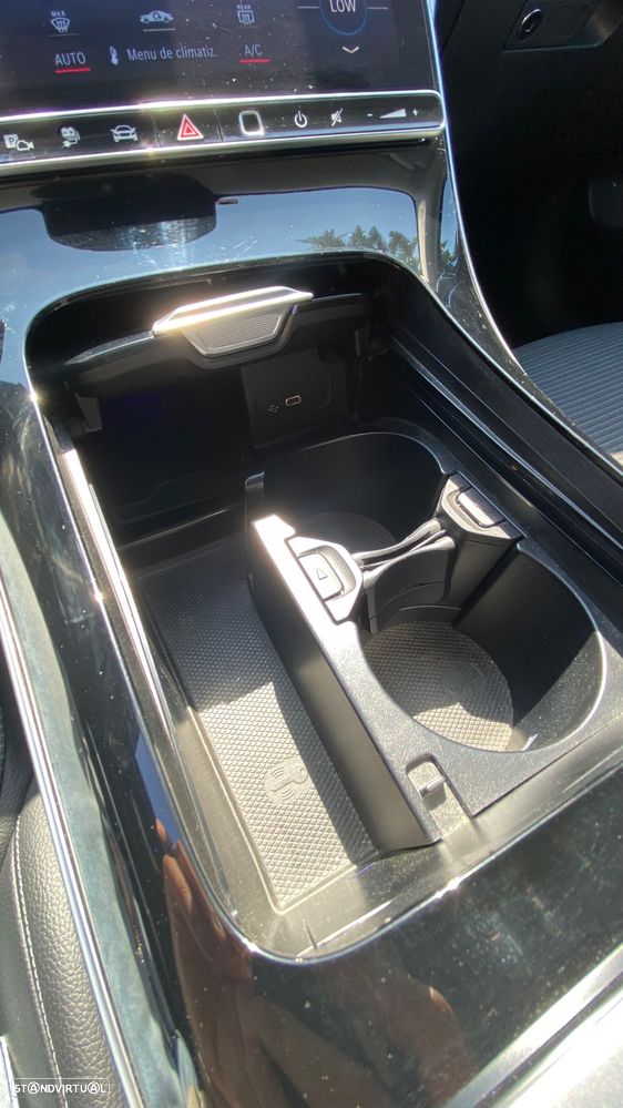 Mercedes-Benz C 300 e - 47