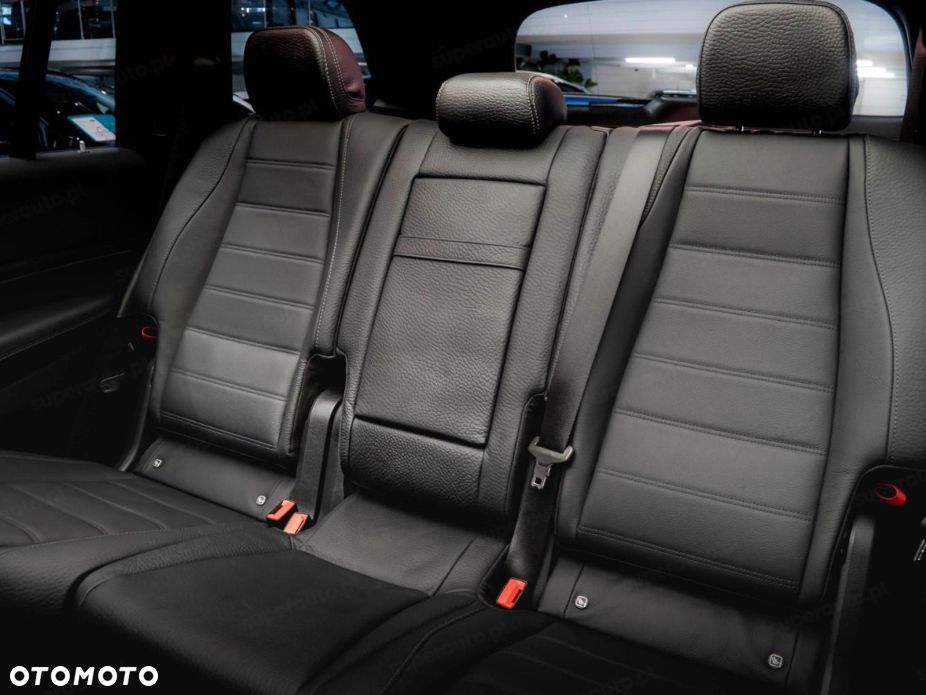 Mercedes-Benz GLS - 17