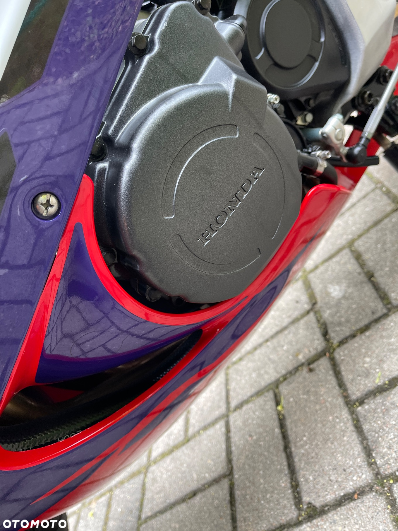 Honda CBR - 13