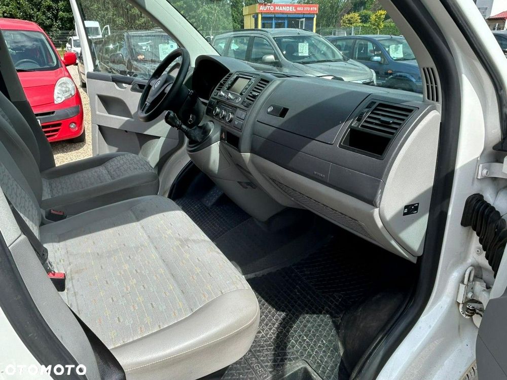 Volkswagen Transporter - 16