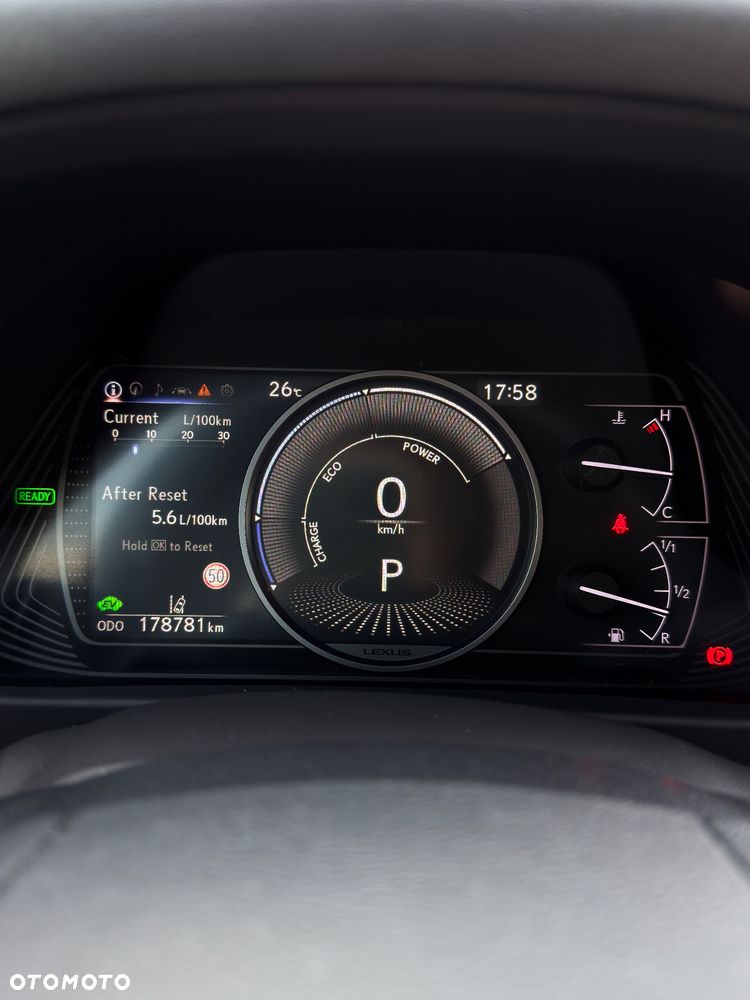 Lexus UX 250h Prestige 2WD - 16