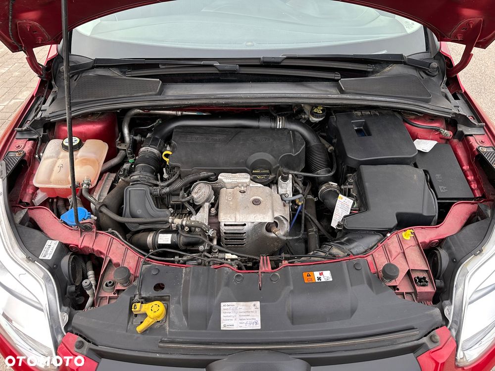 Ford Focus 1.0 EcoBoost Titanium - 25