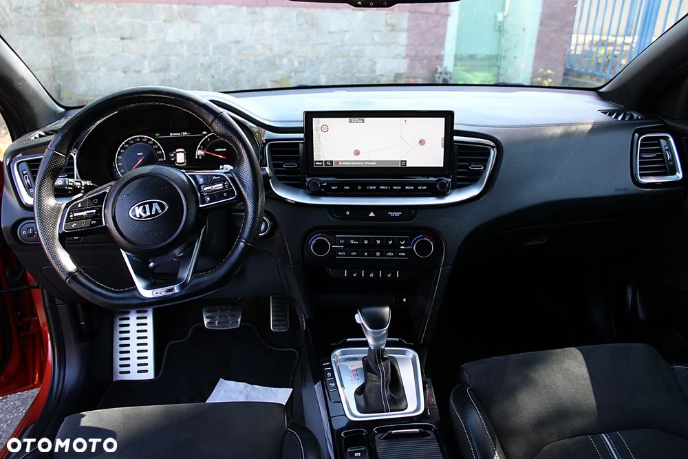 Kia ProCeed - 19