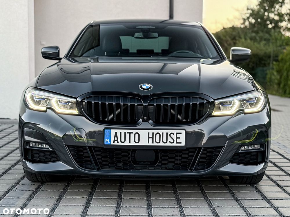 BMW Seria 3 330e M Sport - 3