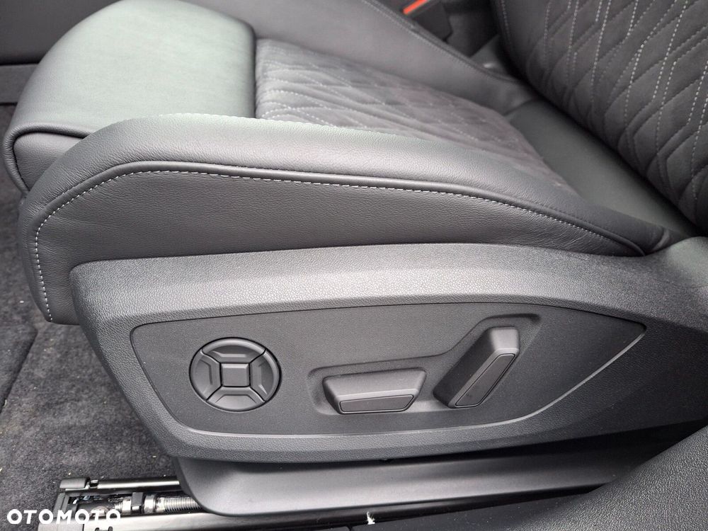 Audi A5 Limousine - 11