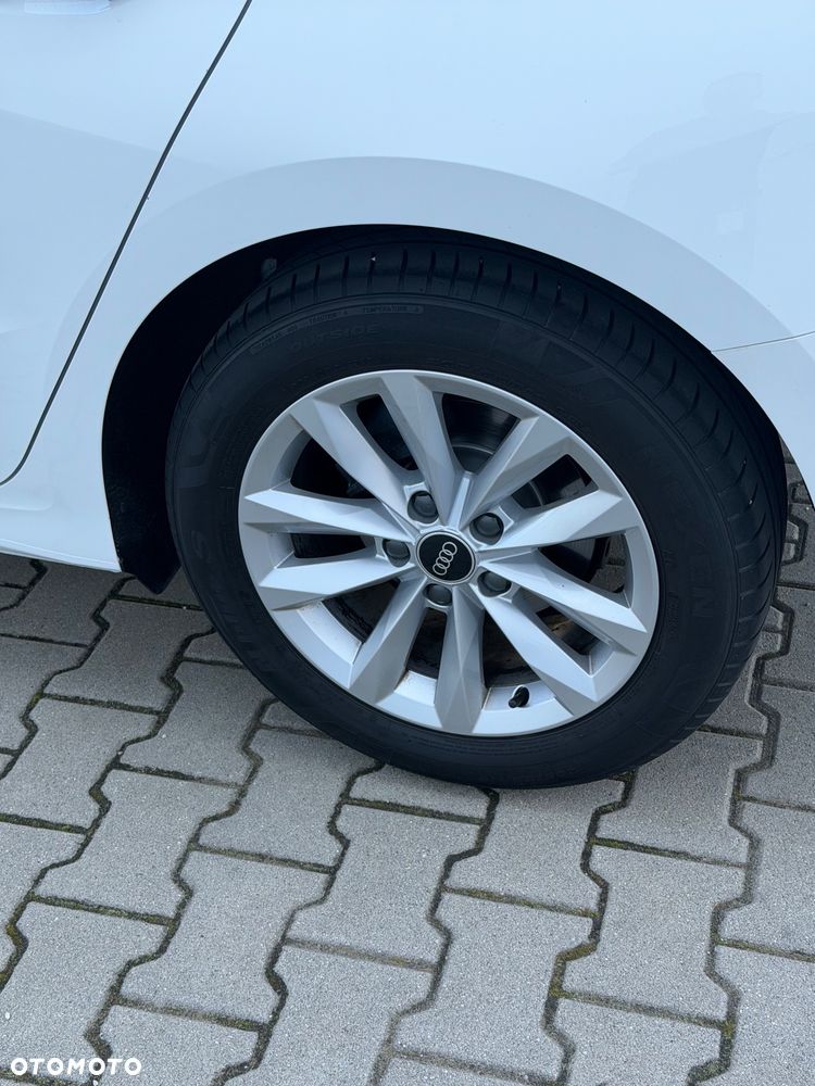Audi A3 Sportback 30 TFSI - 11