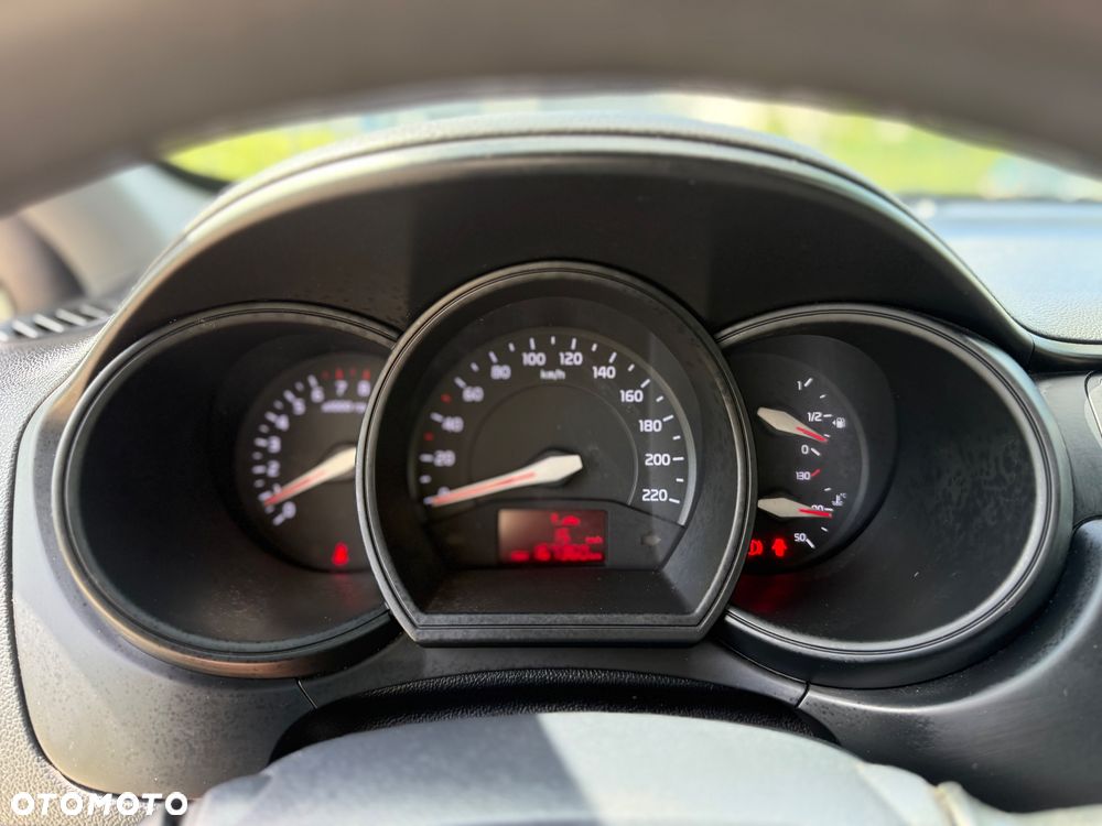 Kia Rio 1.2 Attract - 9