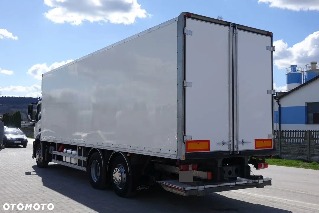 Mercedes-Benz 2532 L 6x2 / FURGON / KONTENER / AUTOMAT / EURO 6 /  TYLNA OŚ PODNOSZONA SKRĘTNA / WINDA ZAŁADUNKOWA - 7