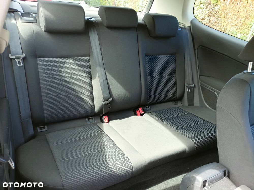 Volkswagen Golf 2.0 TDI Comfortline - 25