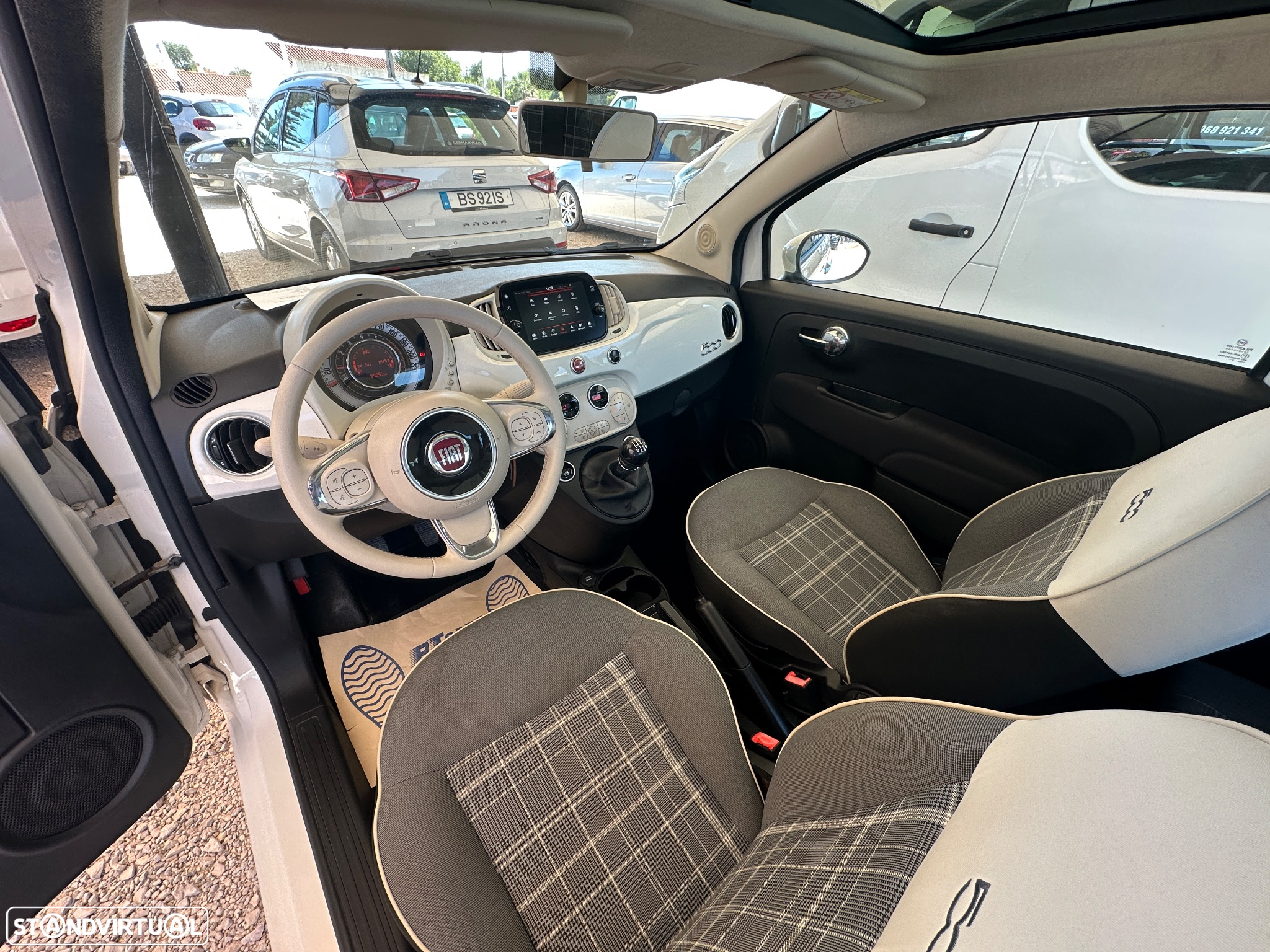 Fiat 500 1.0 Hybrid - 11