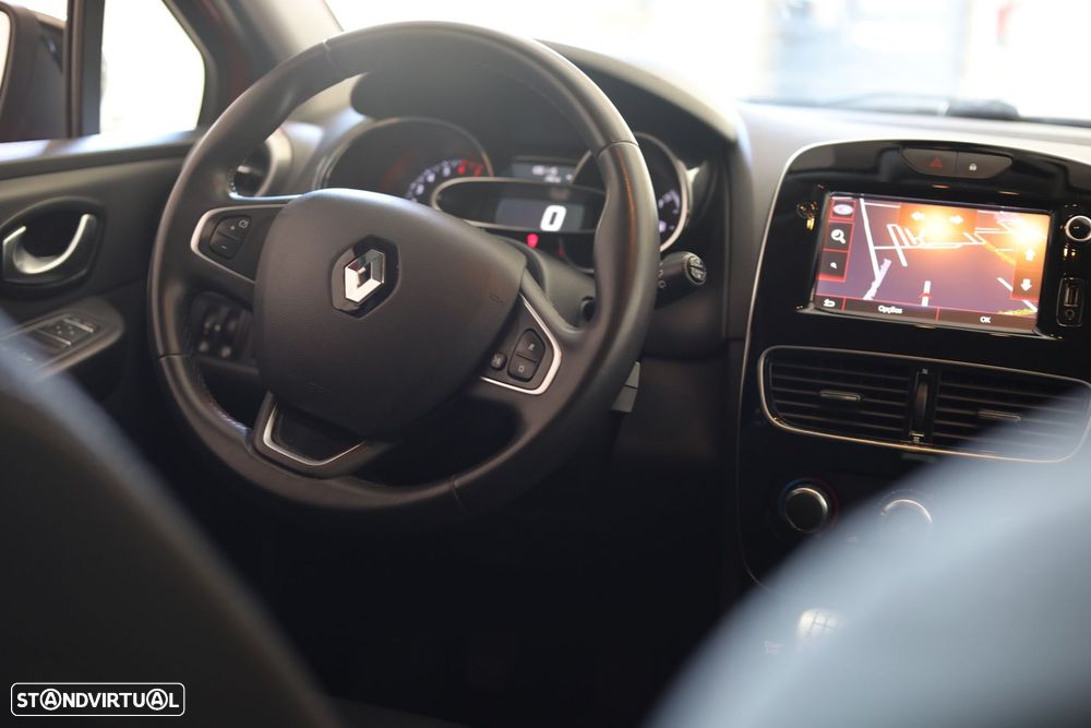 Renault Clio 0.9 TCe Limited - 28