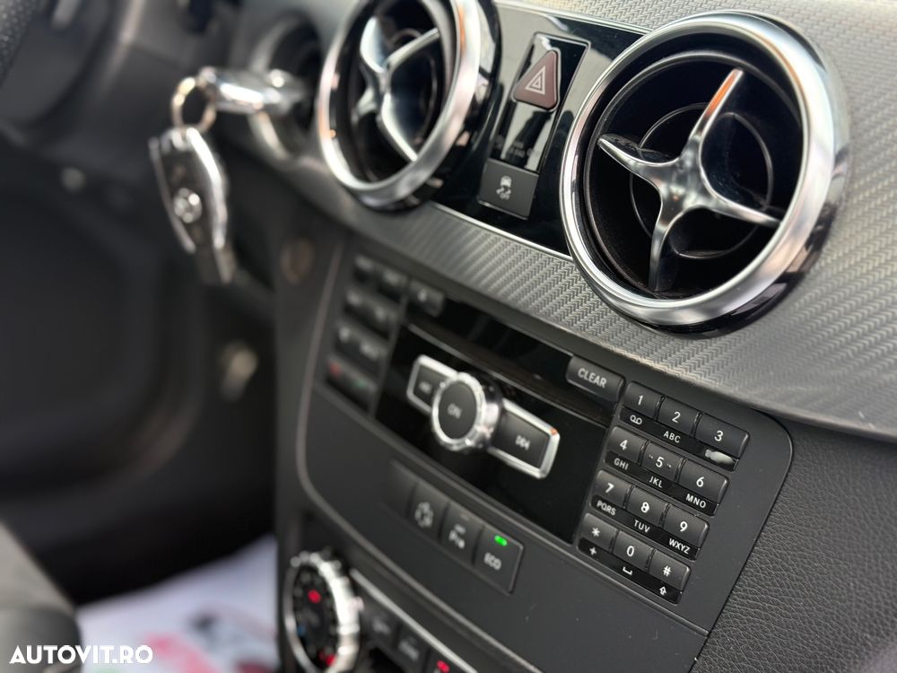 Mercedes-Benz GLK 220 BlueTEC 4Matic 7G-TRONIC - 11